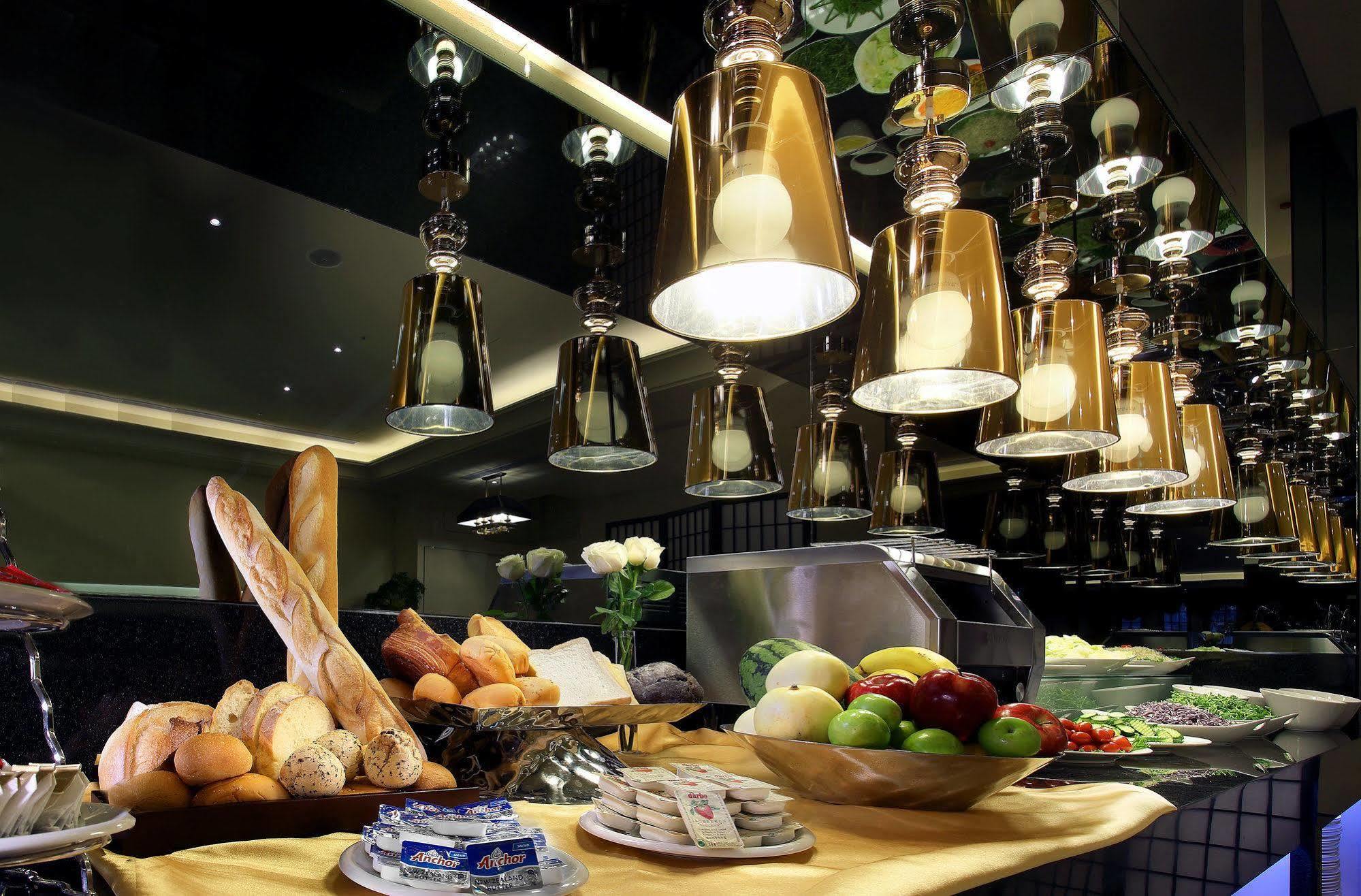 Taipei City Hotel Hotel 4*
