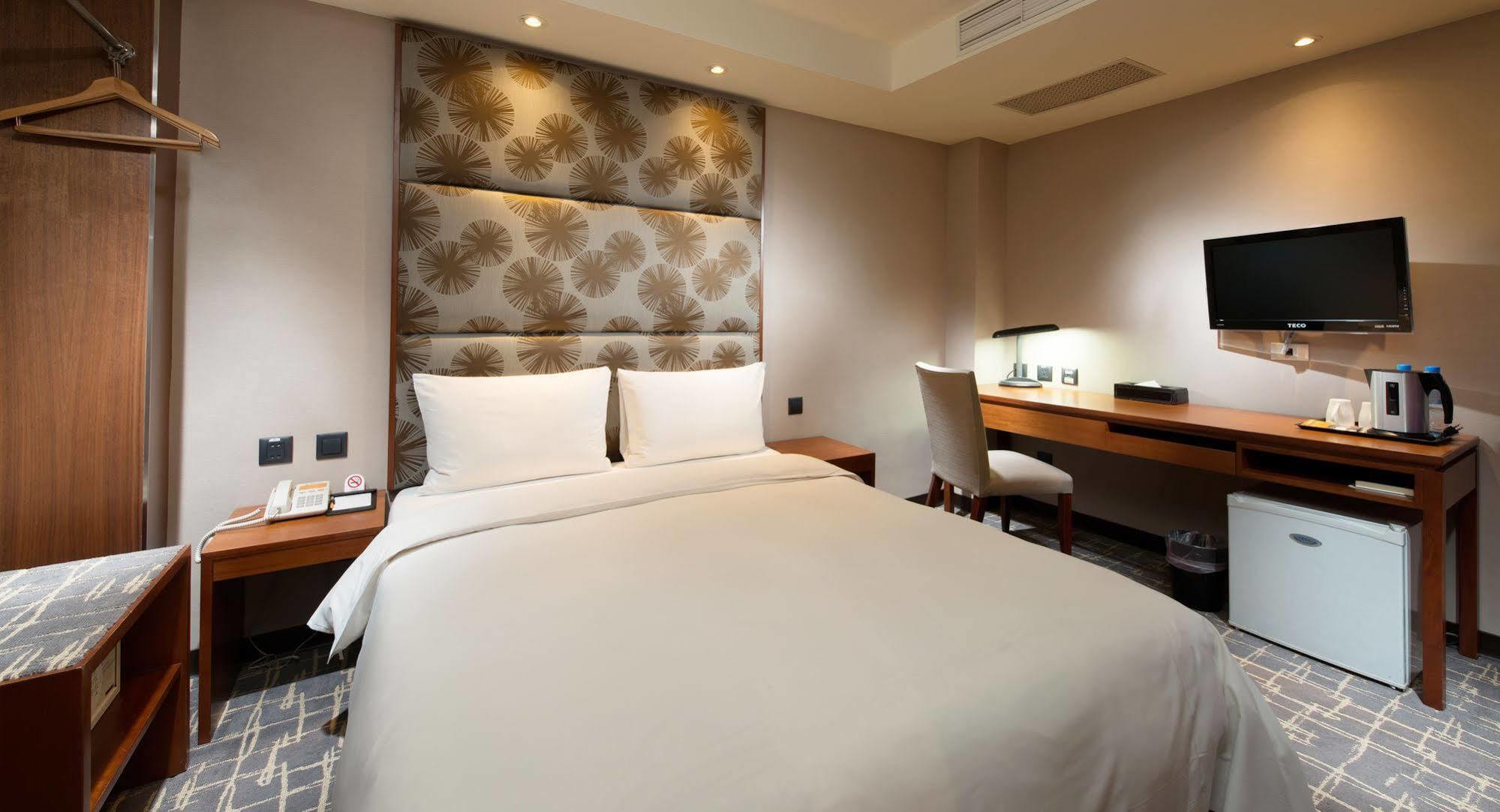 Orange Hotel-kaifong Penginapan Taipei