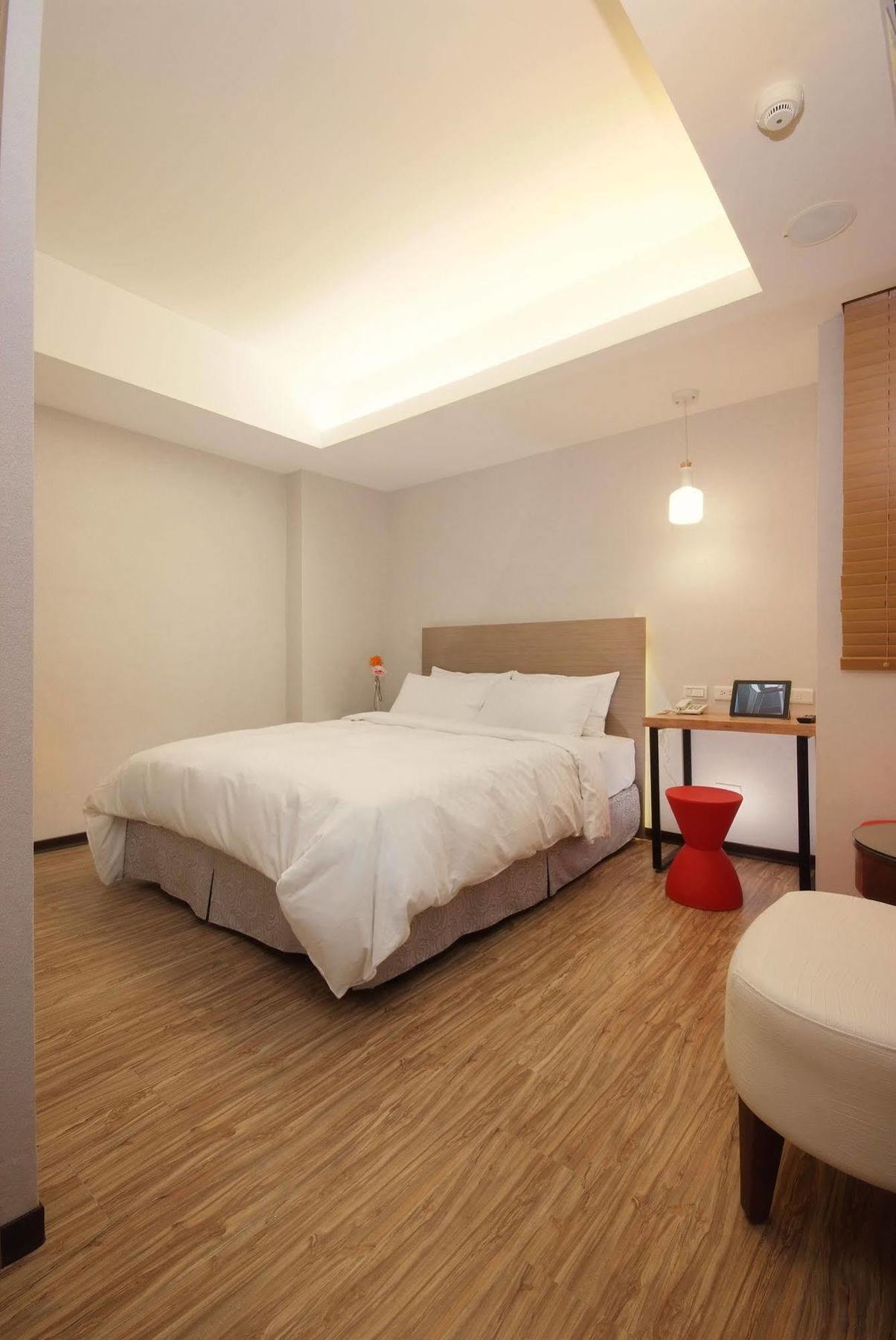 Hotel Lan Ting Business 3*