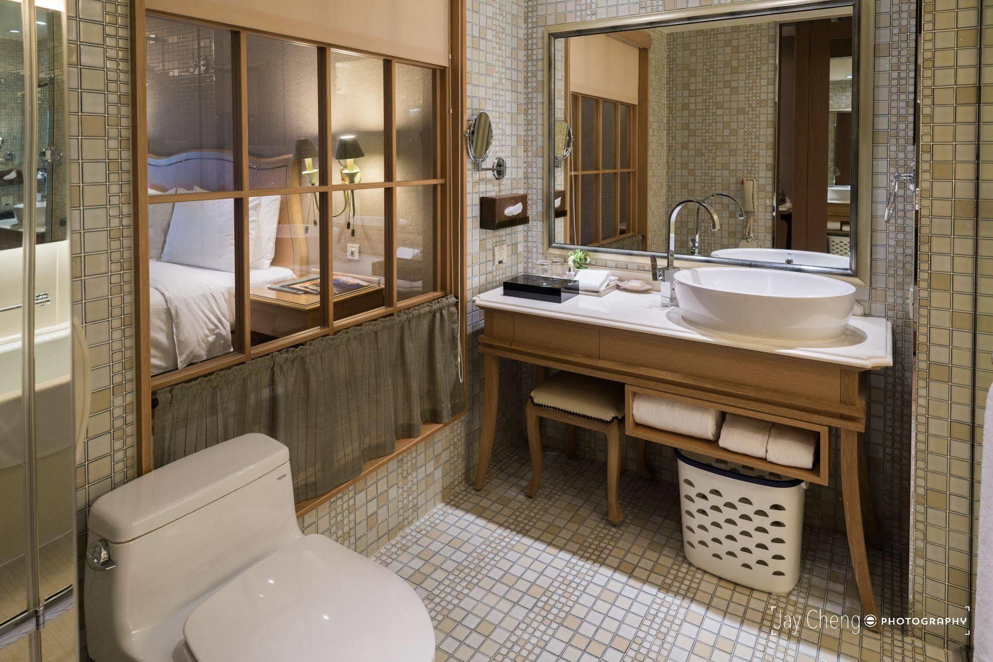 Chateau De Chine Xinzhuang Hotel 4*