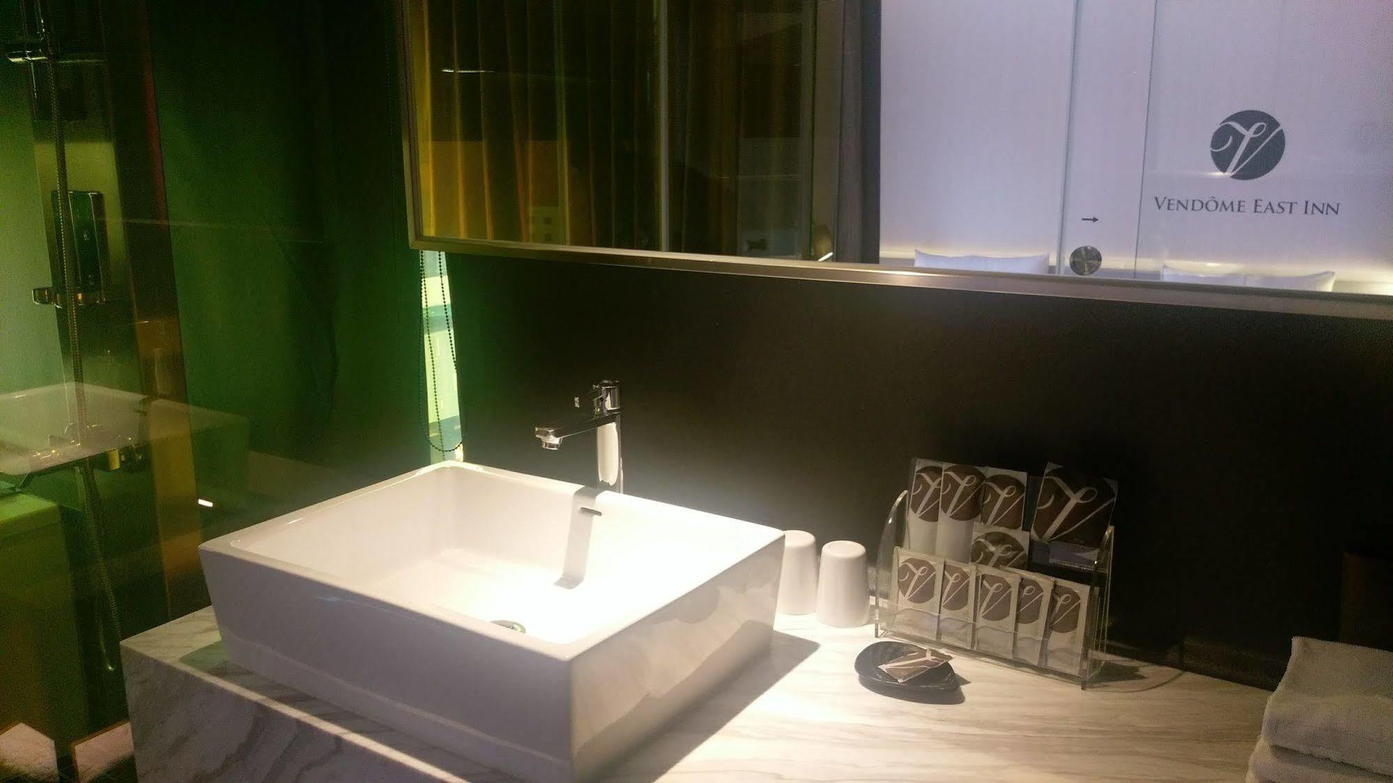 Vendome East Hotel 3*