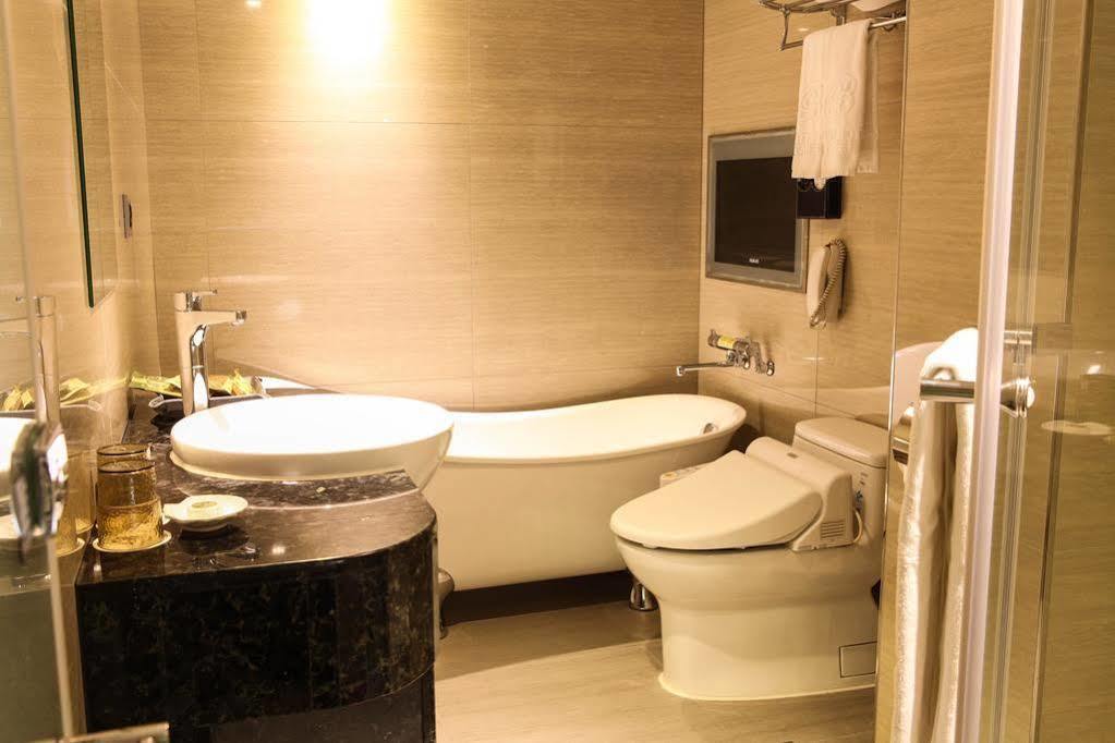 Hotel Beauty - Bnight-self Check-in 3*