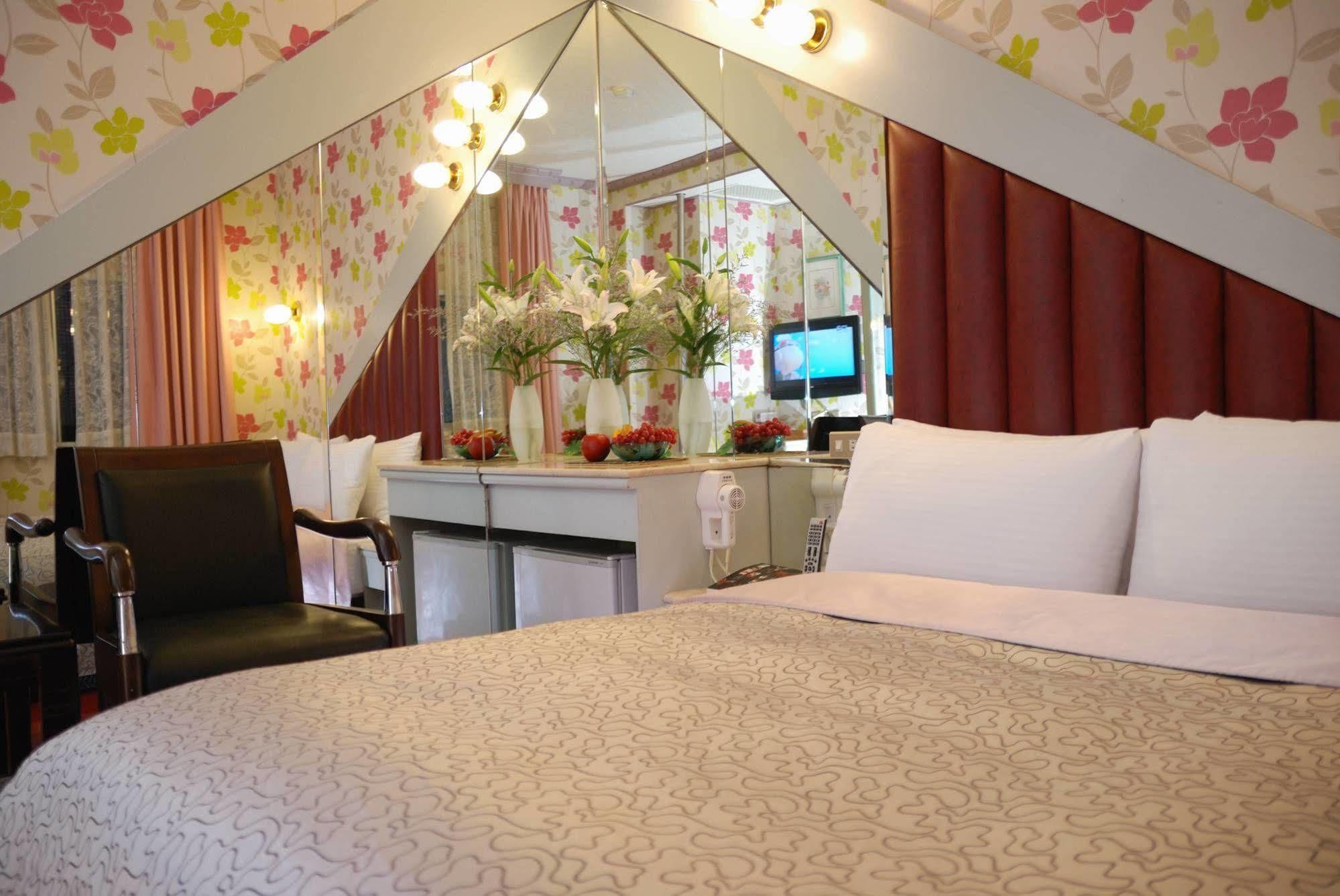 Jen Mei Hotel 3*