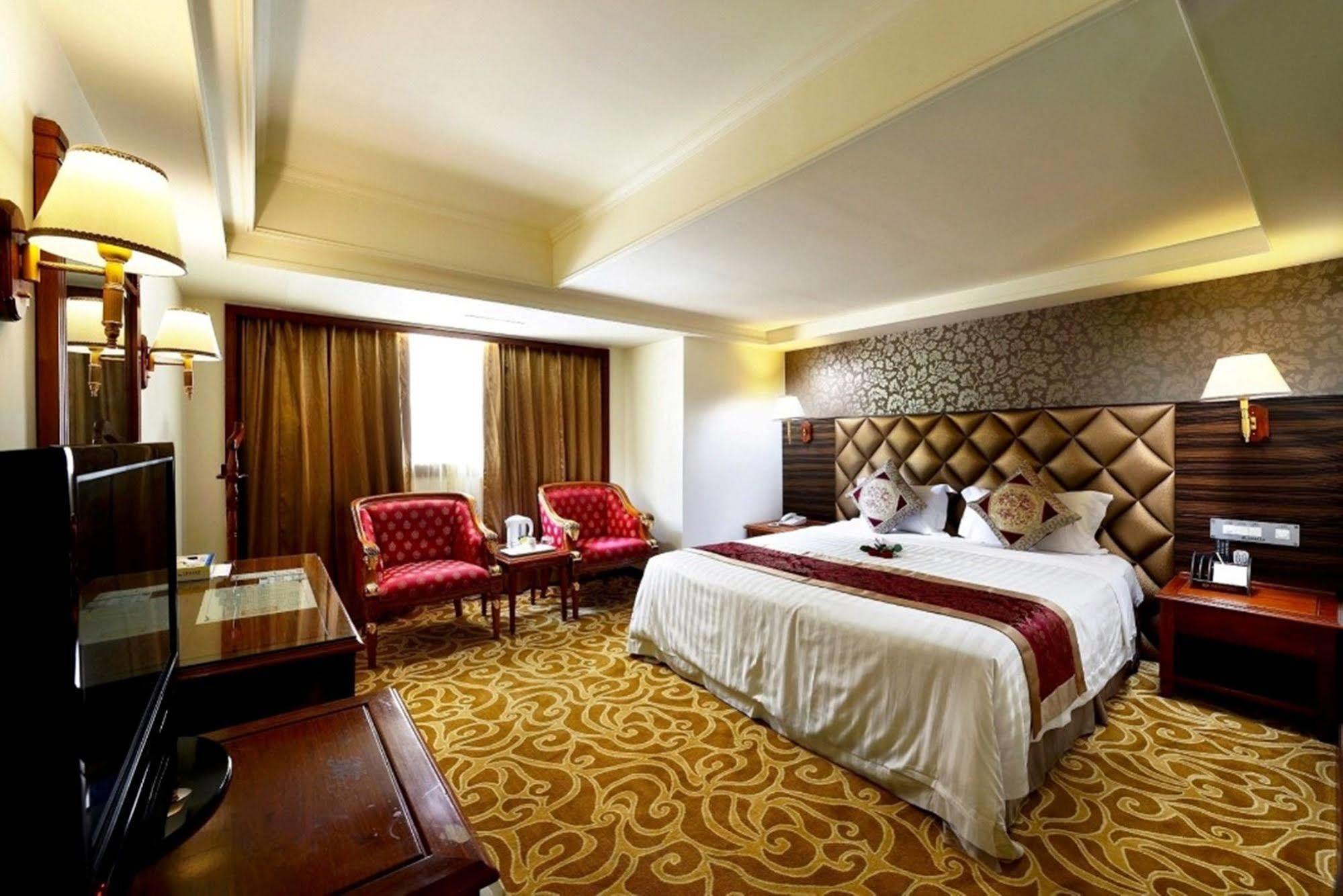 Chyuan Du Spring Hotel