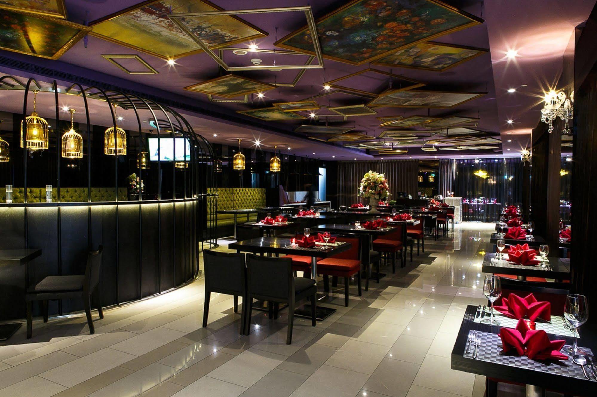 Fx Nanjing East Road Branch