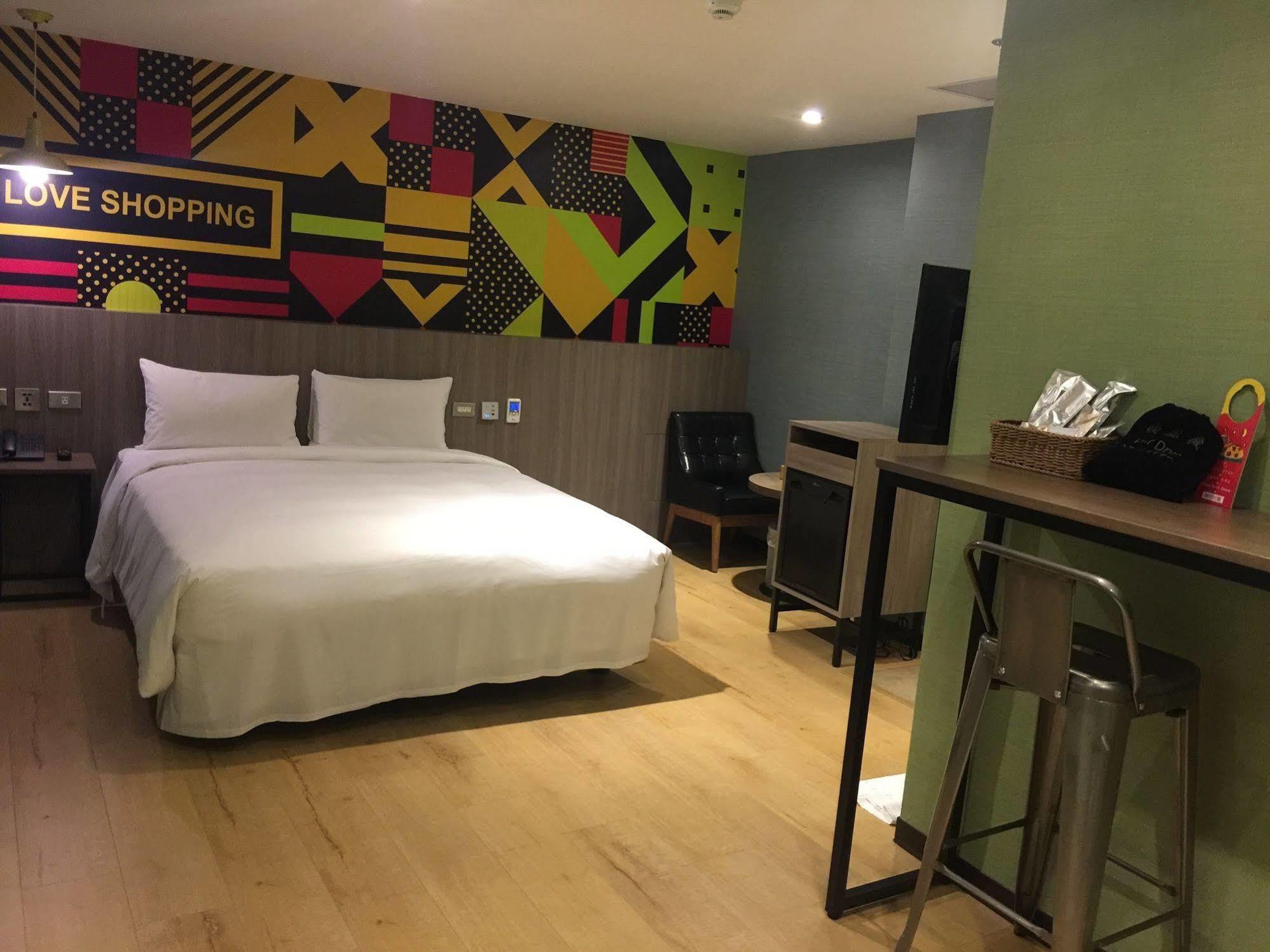Hotel Rainbow Taipei
