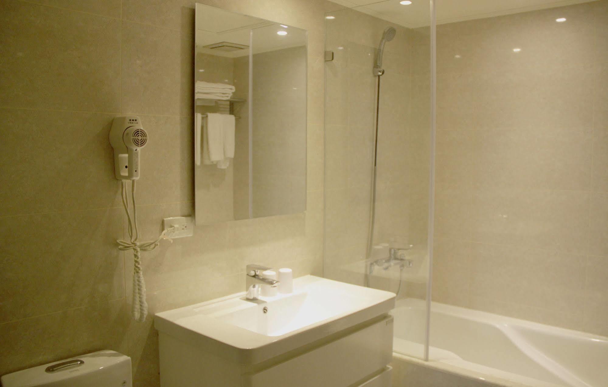 Meadow Hotel 3*