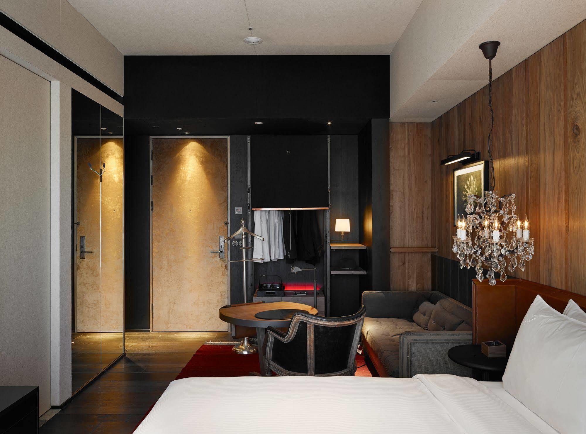 Hotel Proverbs 5*
