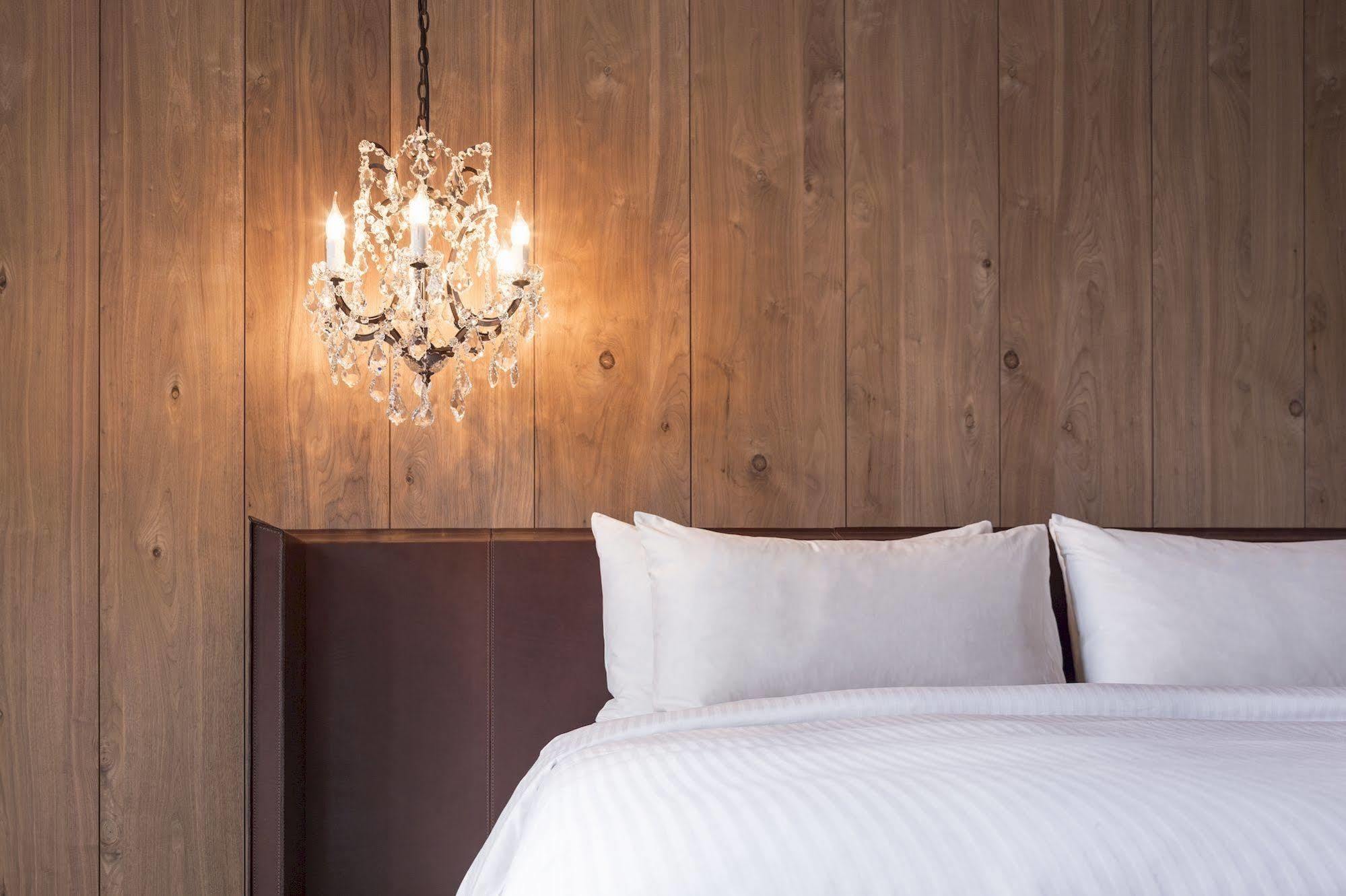 Proverbs Hotel 5*