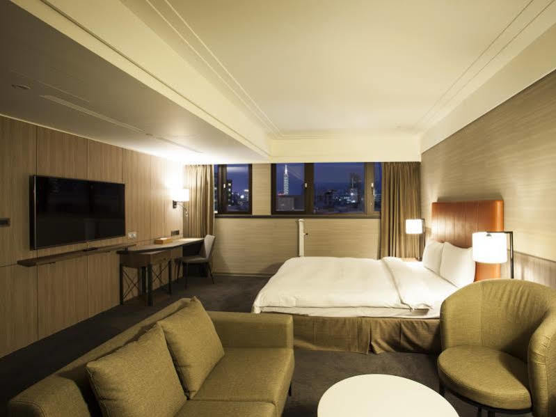Citizen 3* Taipei