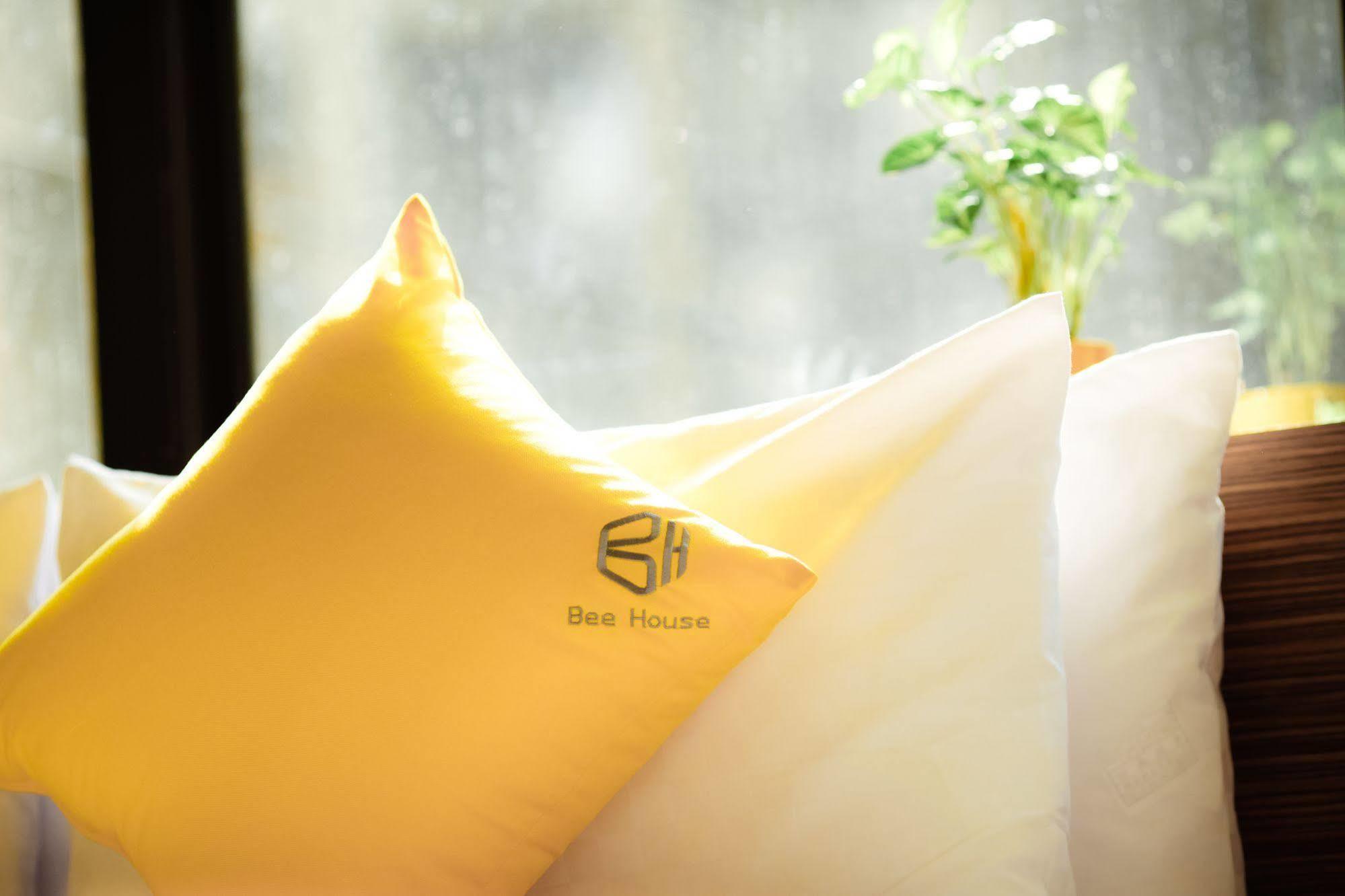 Hotel Bee House By Cosmos Creation - Main Station Taipei