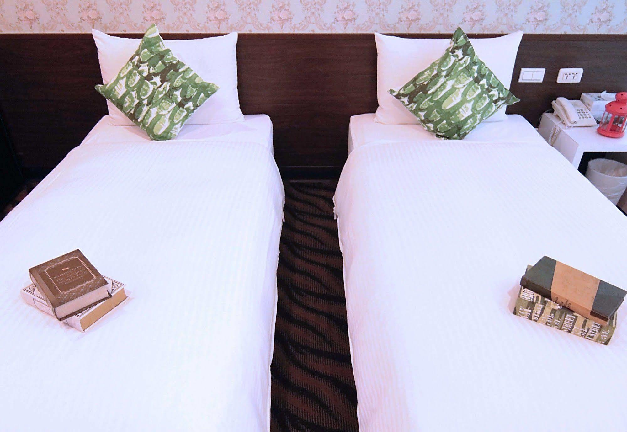 Dream Of Red Mansions Hotel 3*