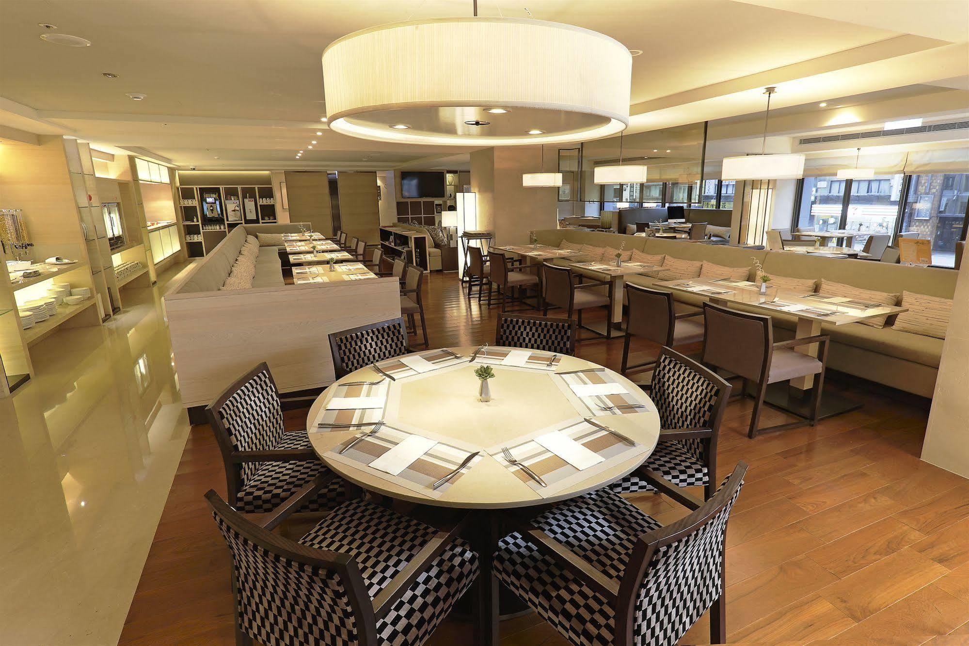 Cozzi Zhongxiao 4*