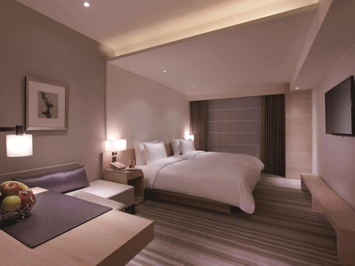 Hotel Cozzi Zhongxiao