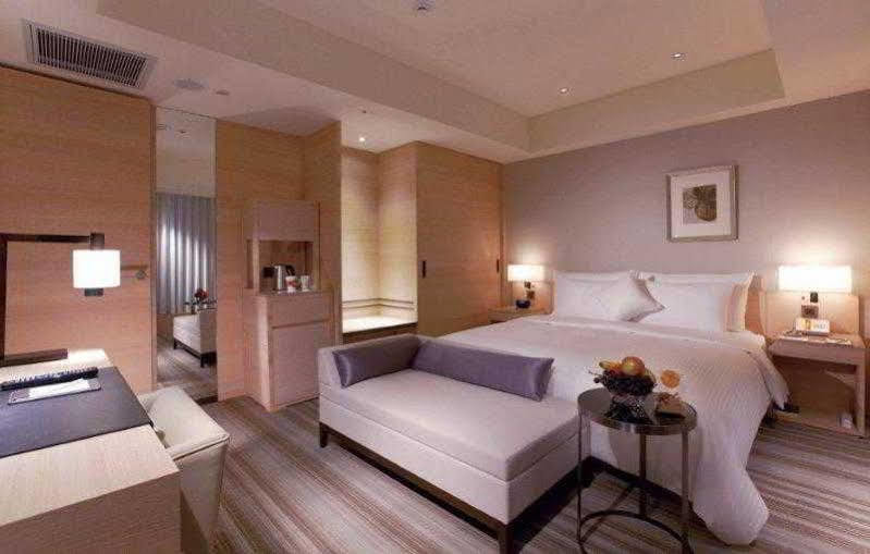 Cozzi Zhongxiao 4*