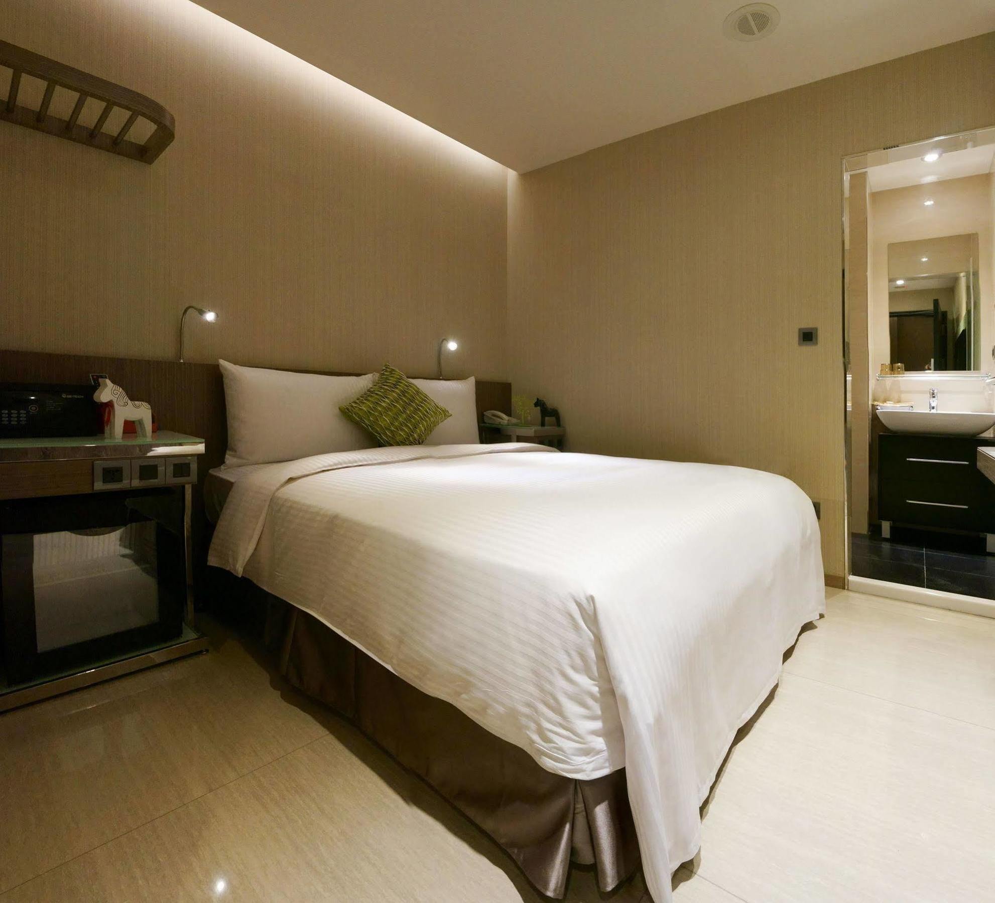 Hotel Beauty - B7