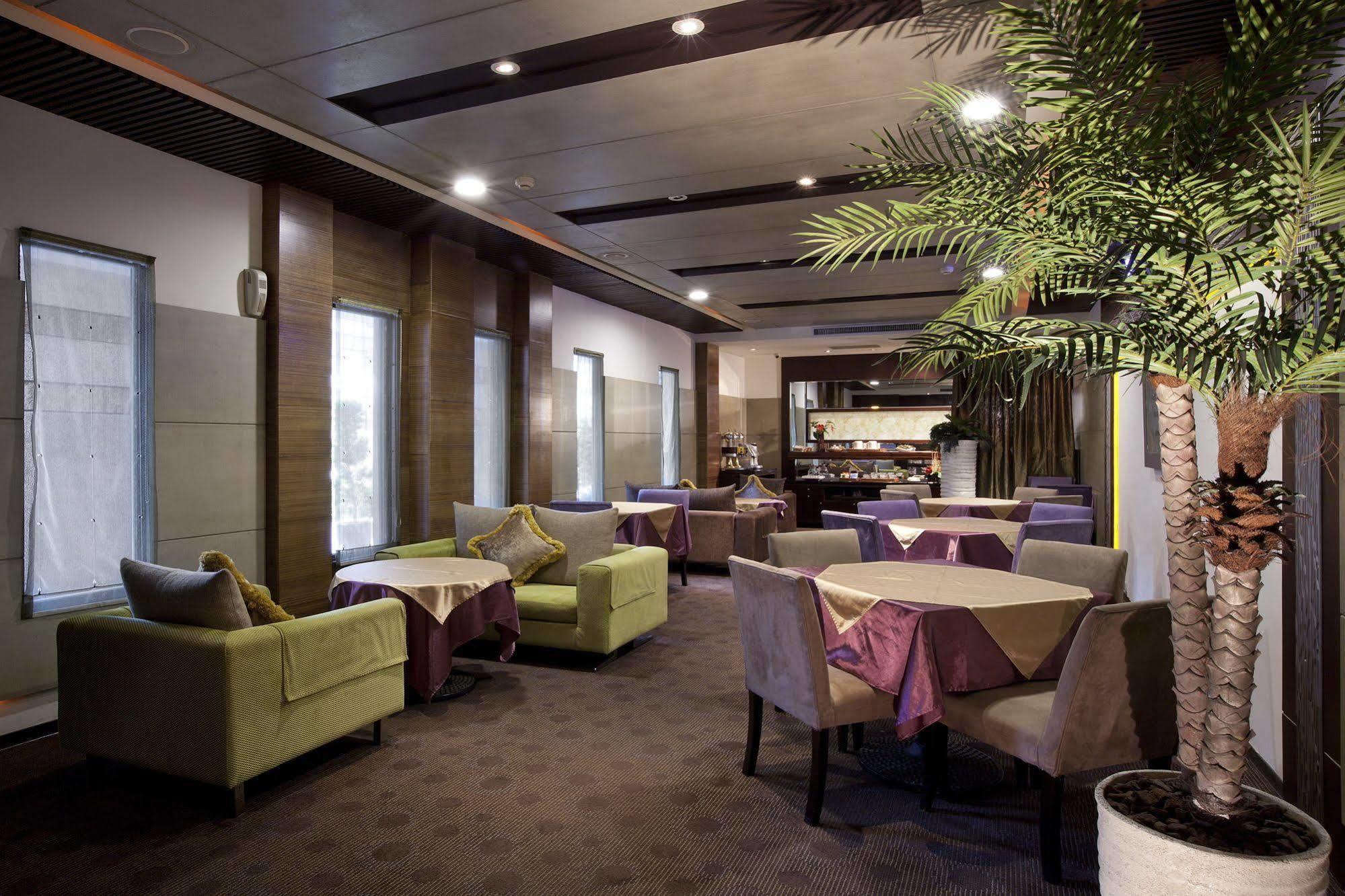 Alper Motel Taipei