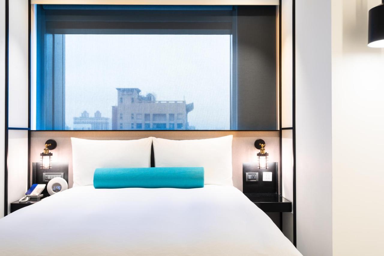 Caesar Metro Hotel 5*