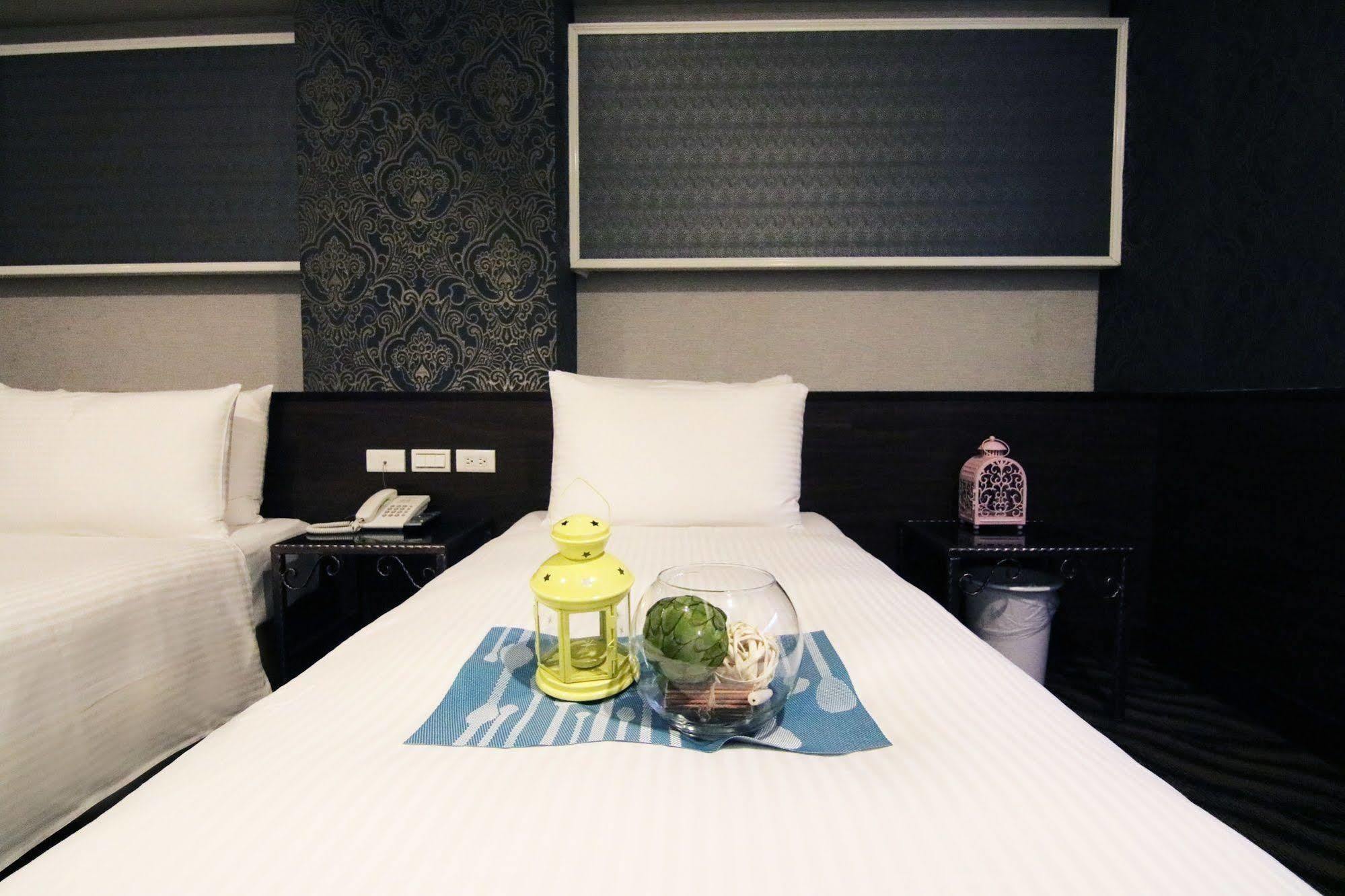 Hotel 6 - Ximen 3*