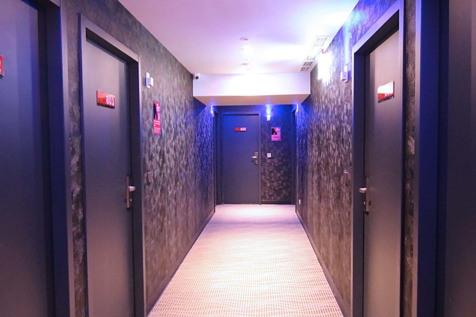 6 - Ximen Hotel