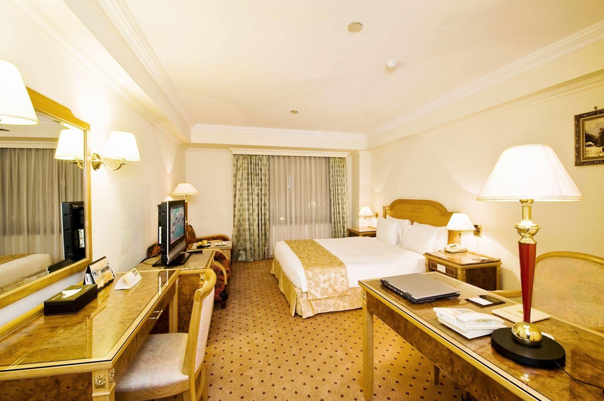 Hotel Golden China