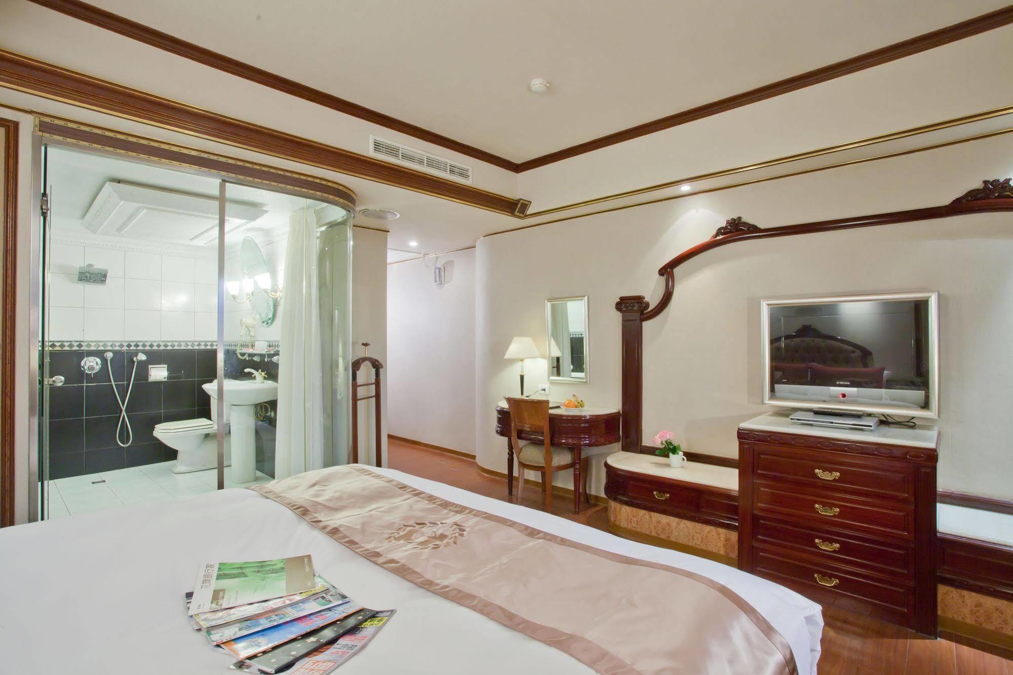 Charming Songshan