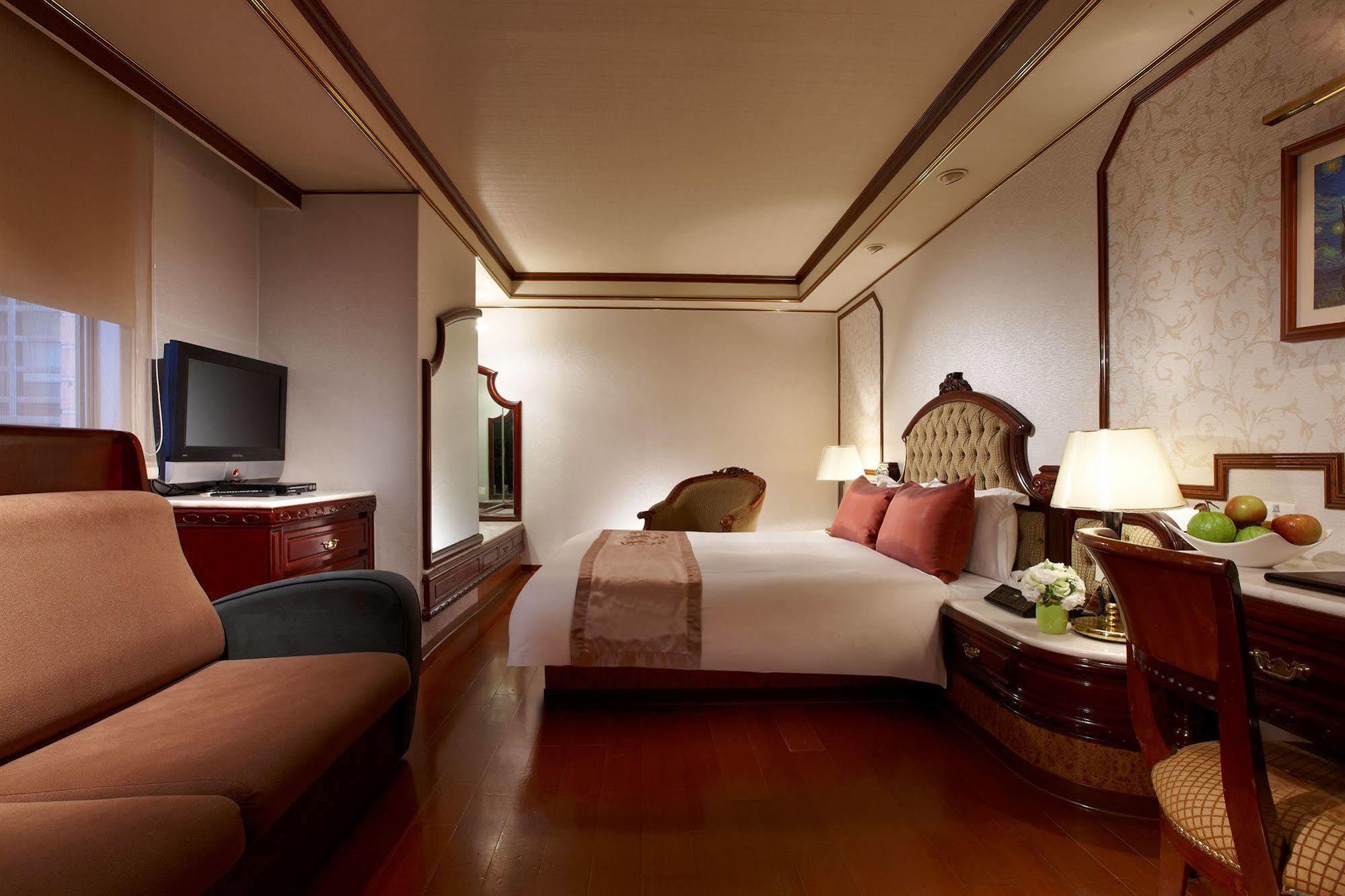 Charming Songshan