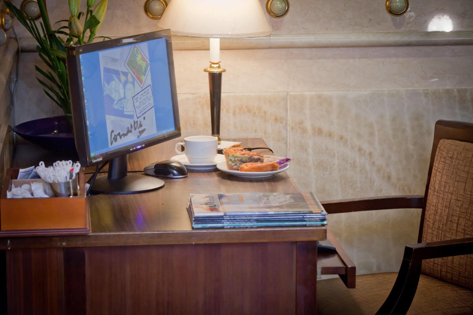Charming Songshan Hotel