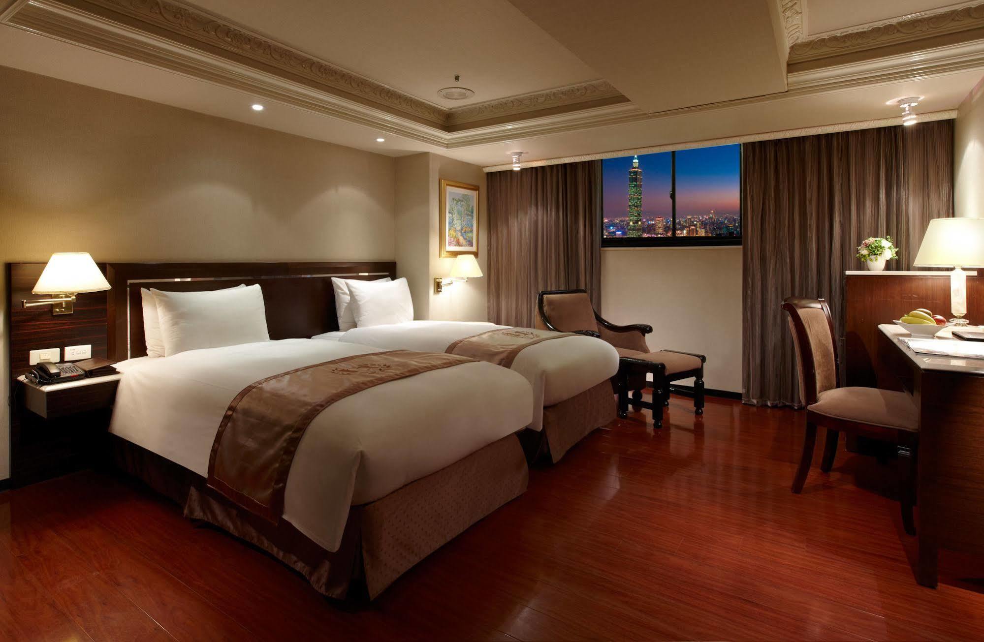 Hotel Hope Fushing 3*