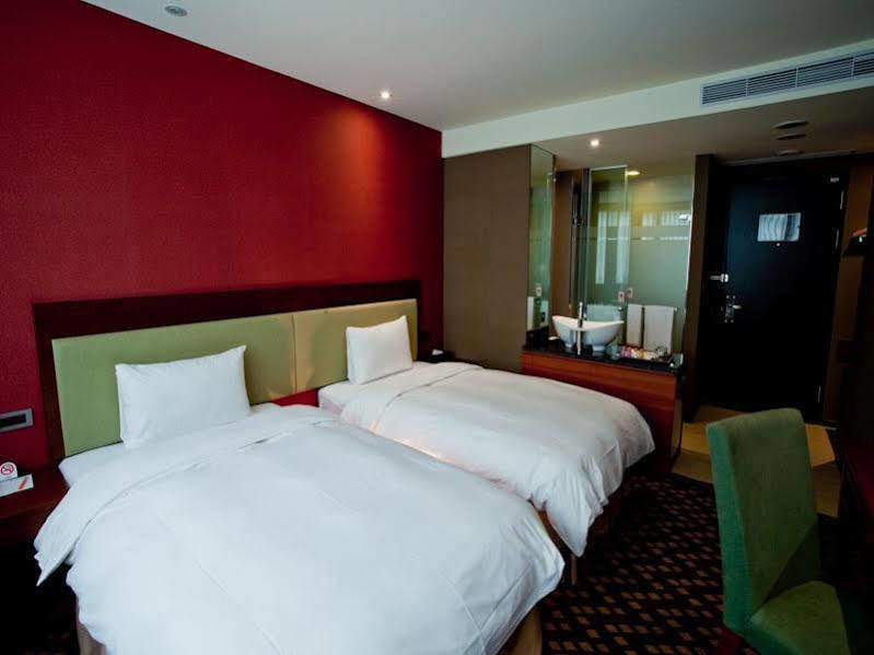 Orange - Linsen, Hotel