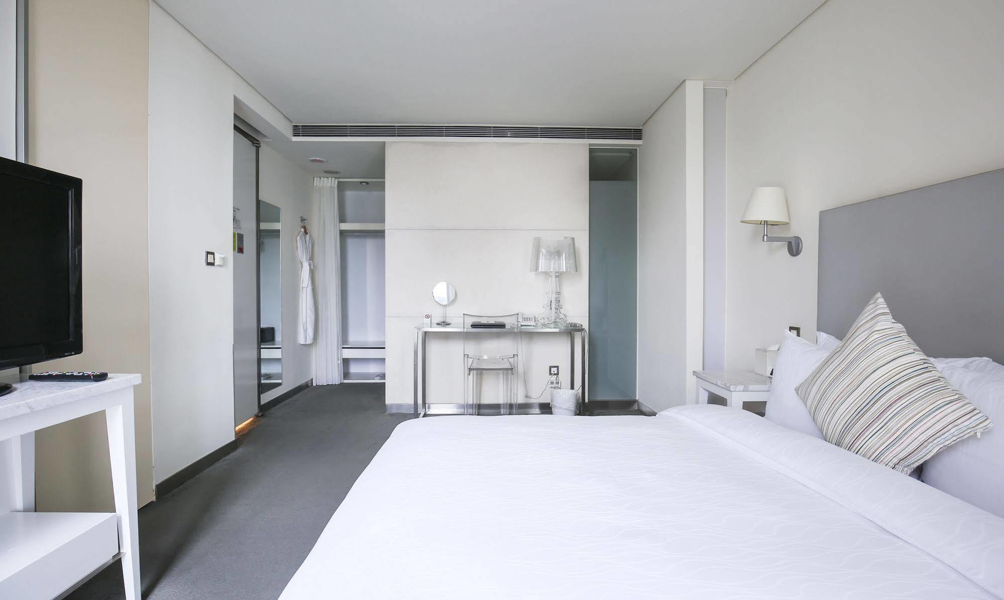 Hotel Ambience
