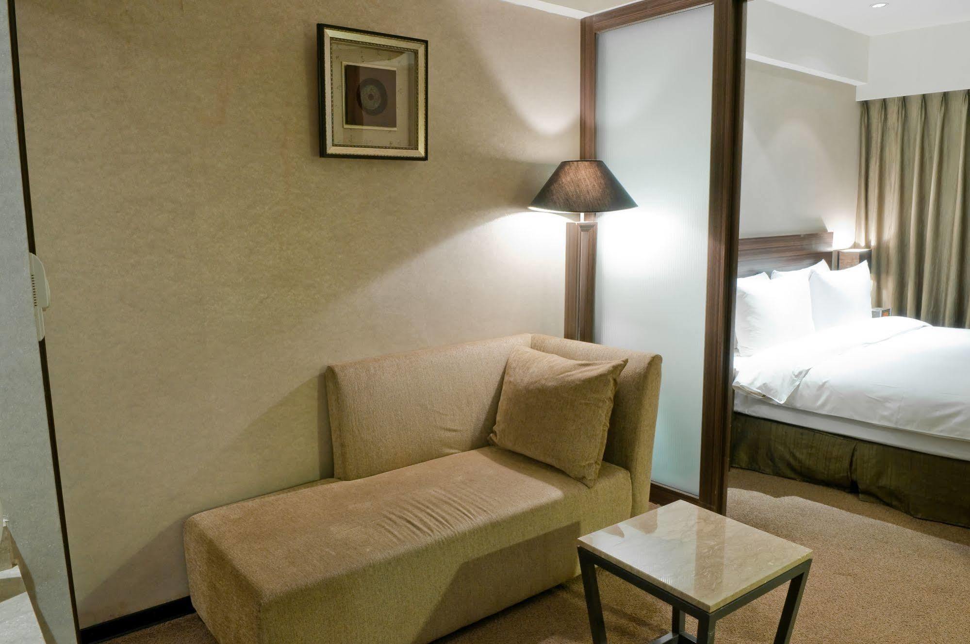 The Tango Linsen 4*