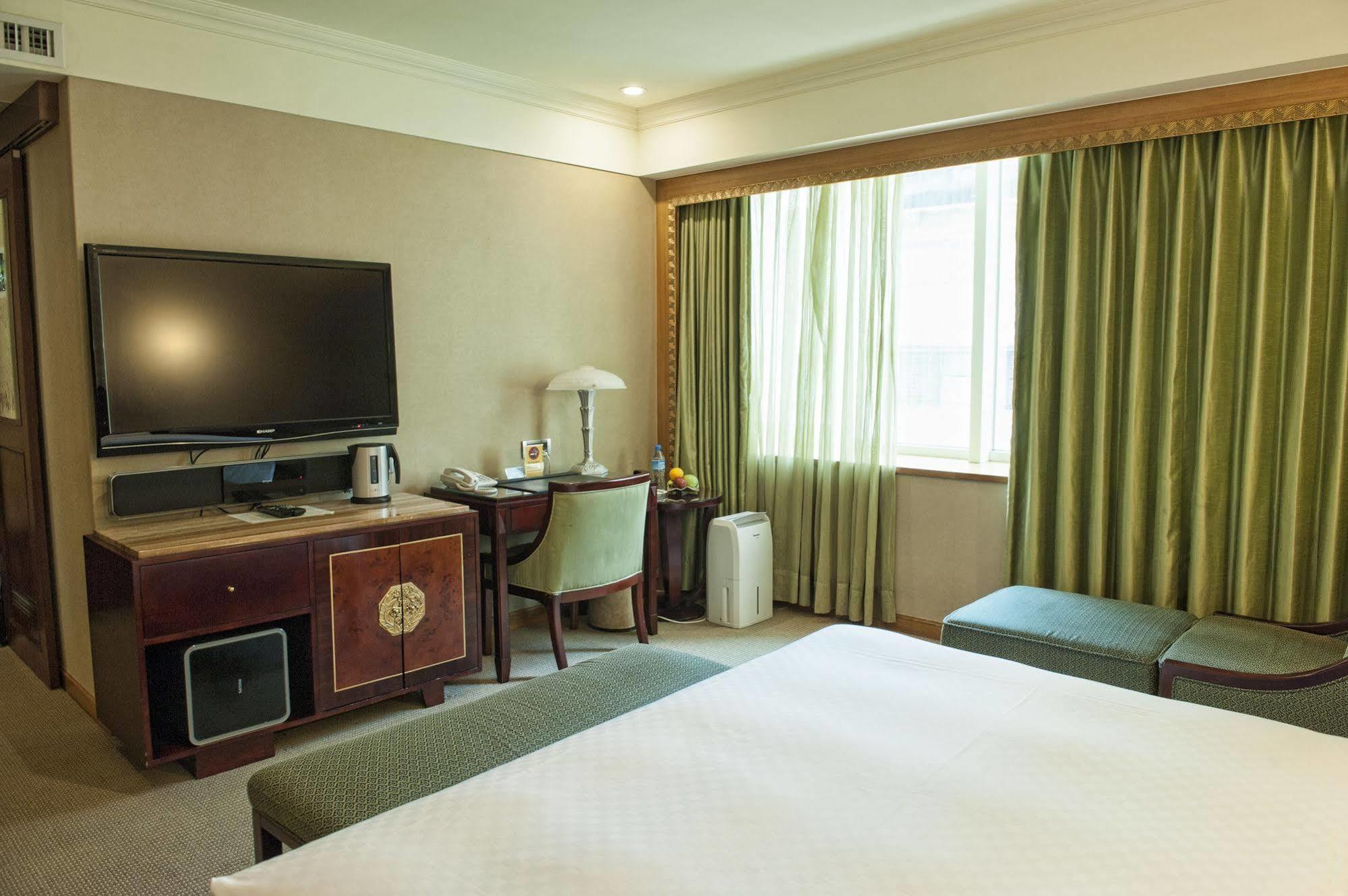 Royal Palace 4* Taipei