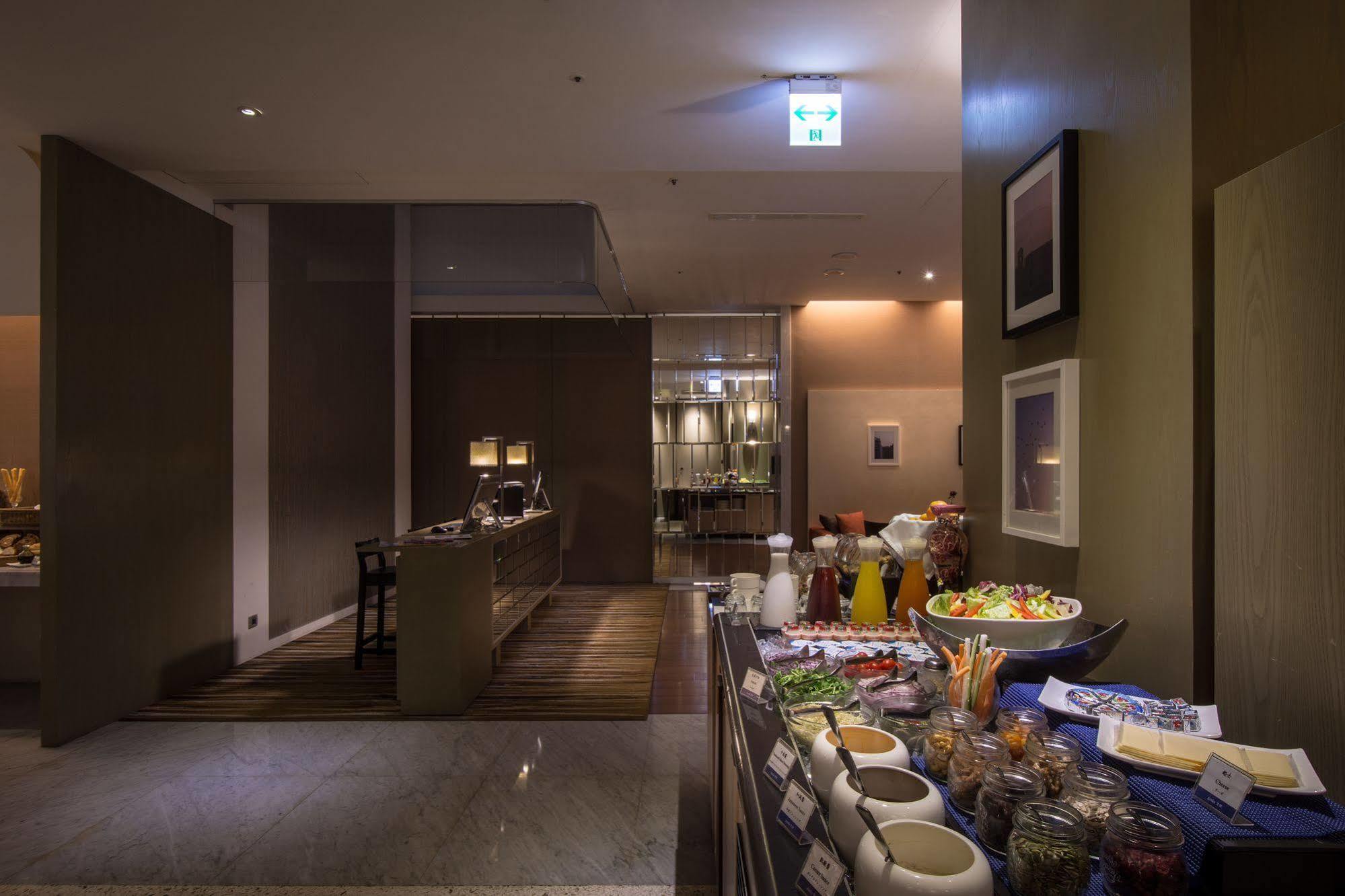 Grandee Hotel 4*