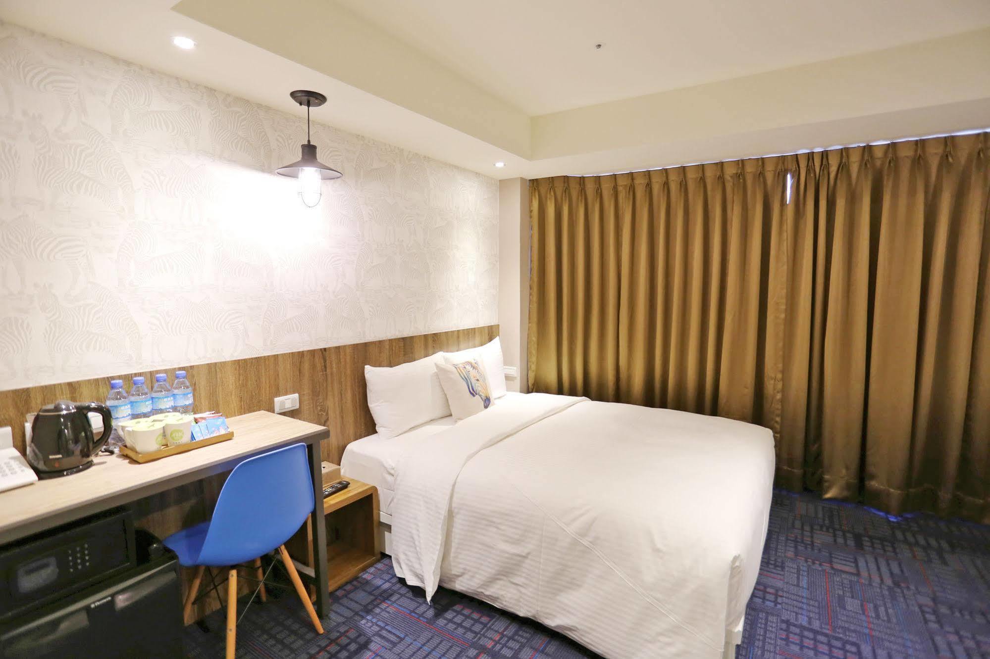 Ark - Changan Fuxing方舟商業股份有限公司 Inn 3*