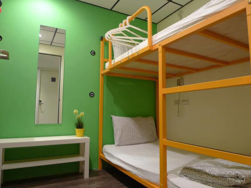 Hostel Yen *