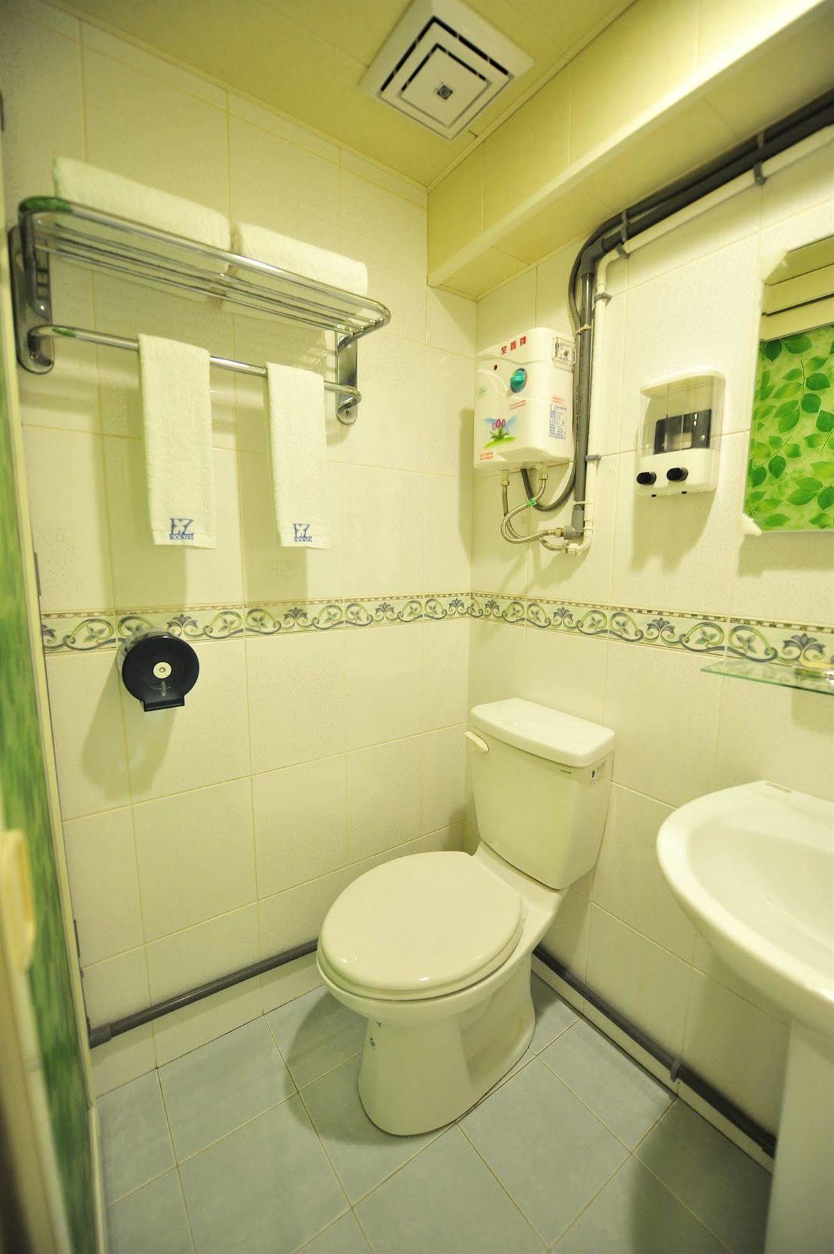 Ezbookers Dunhua 2*