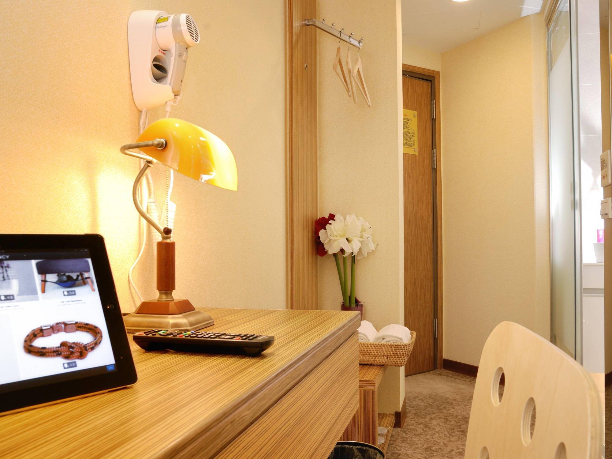Golden Hotel Taipei