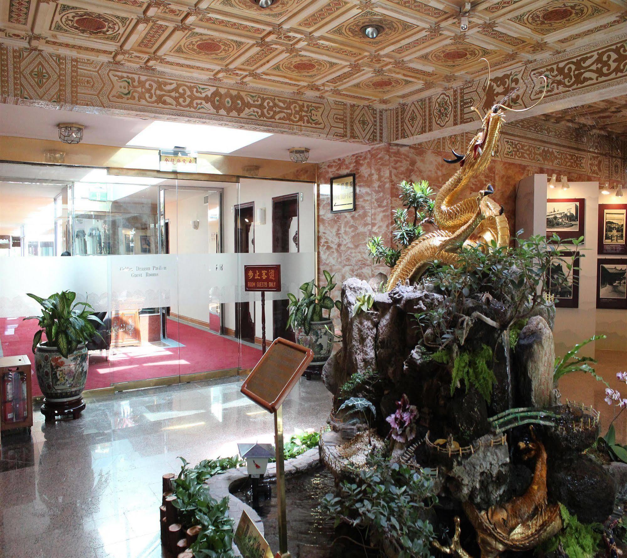 The Grand Hotel 5*