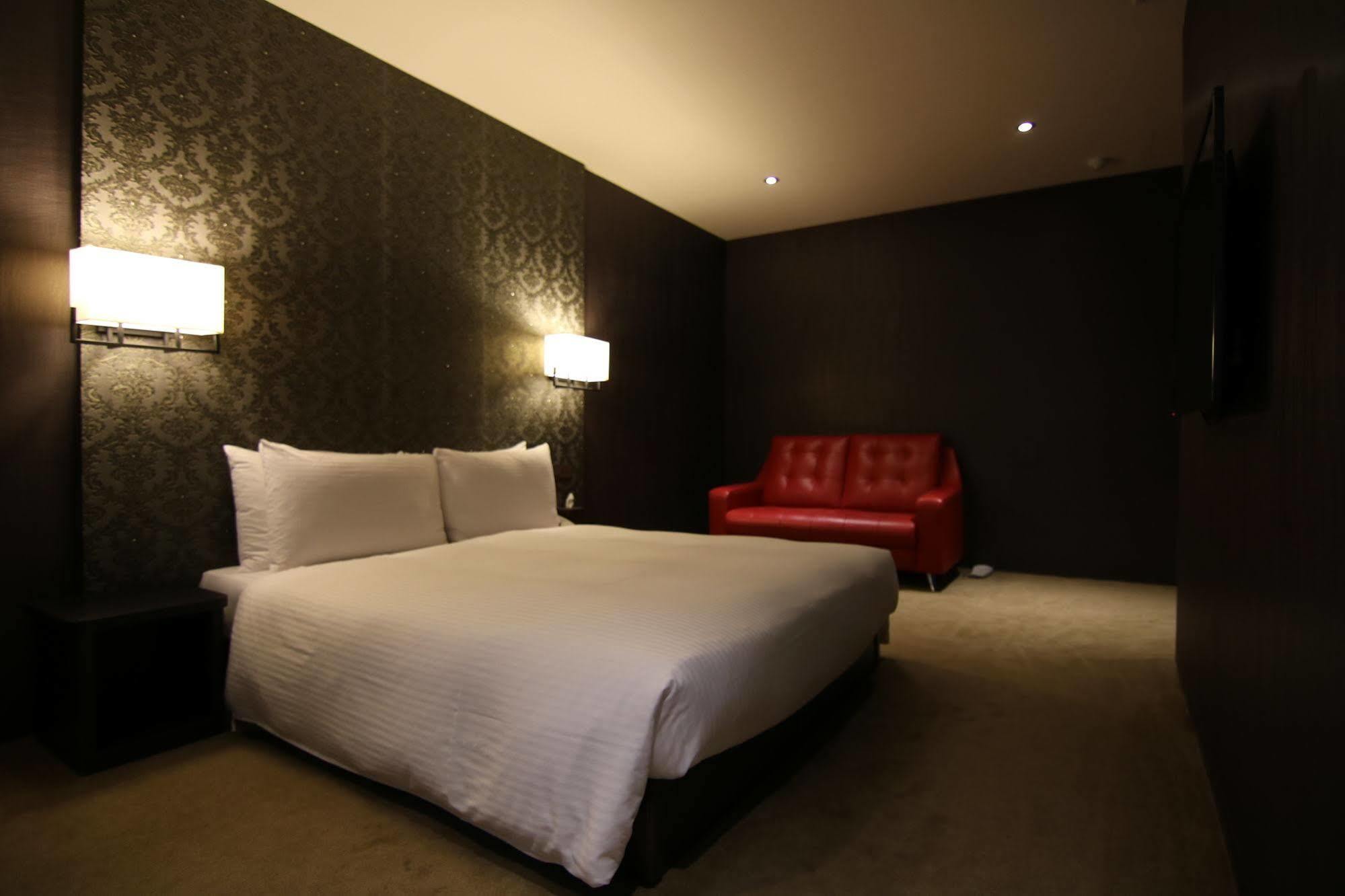 Moshamanla Hotel-main Station 3*