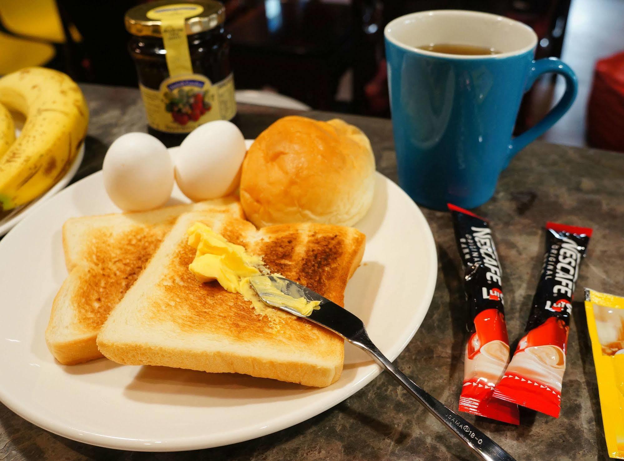 Discover Hostel Taipei
