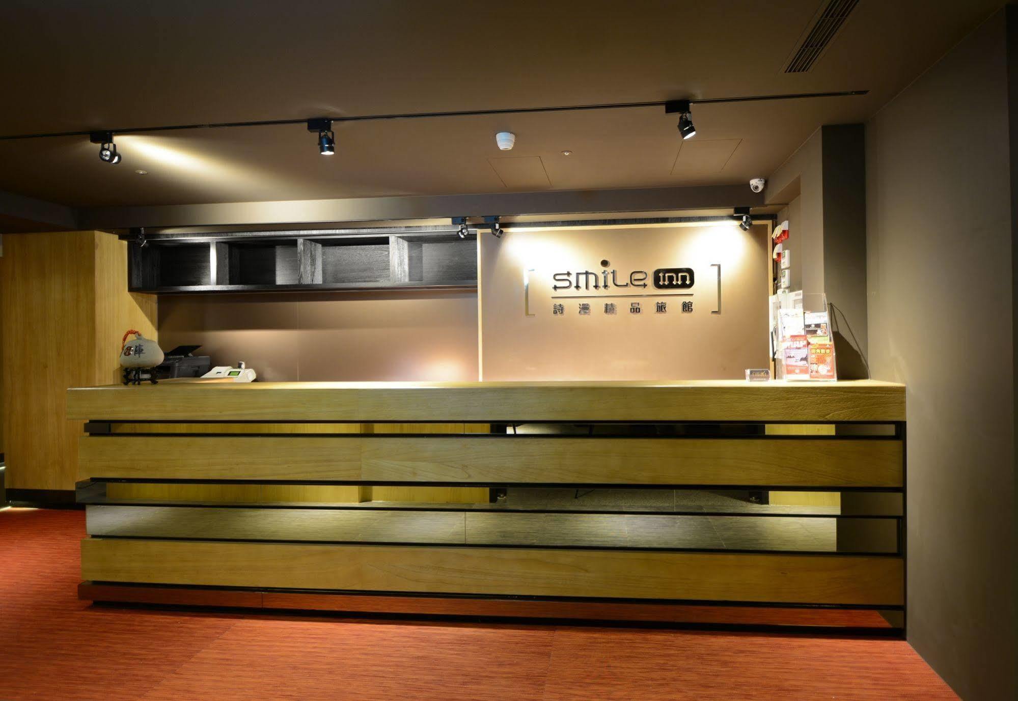 Inn Smile - Main Station Taipei