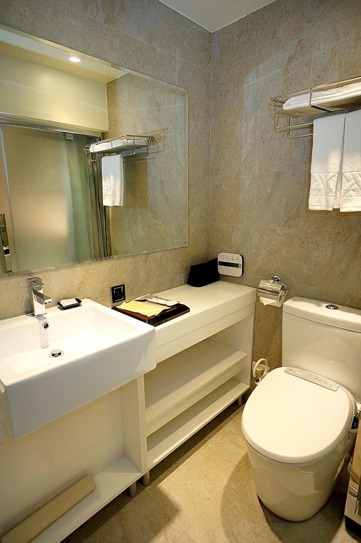 Via - Zhongxiao 3*