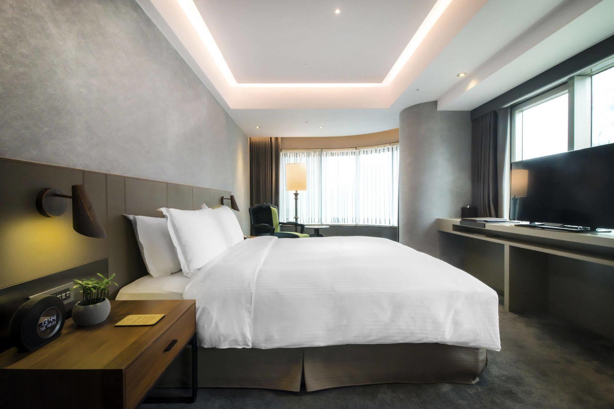 Check Nanjing 4*