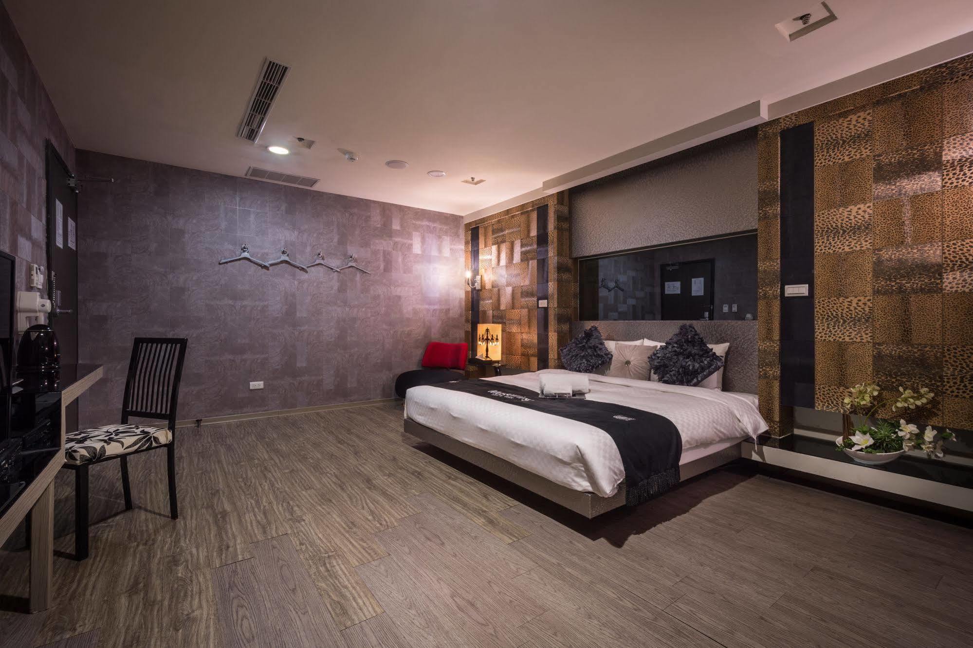 Hotel Walker Hotel - Zhengyi Taipei