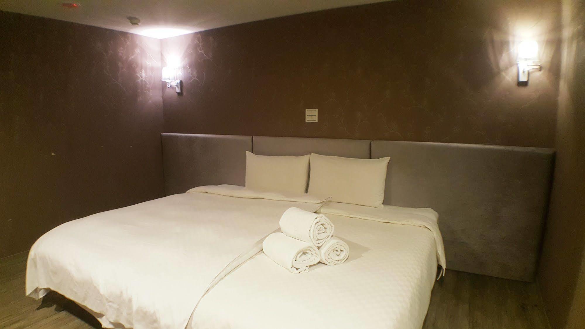 Walker Hotel - Zhengyi Hotel 3*
