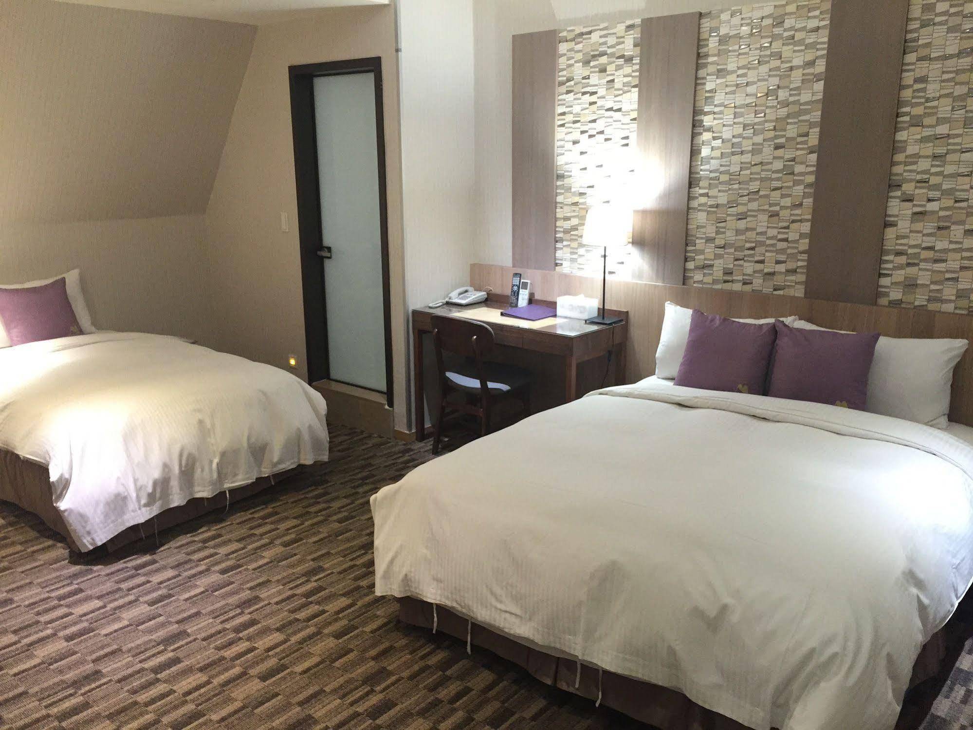 Muzik - Ximending Xining Branch Hotel 3*