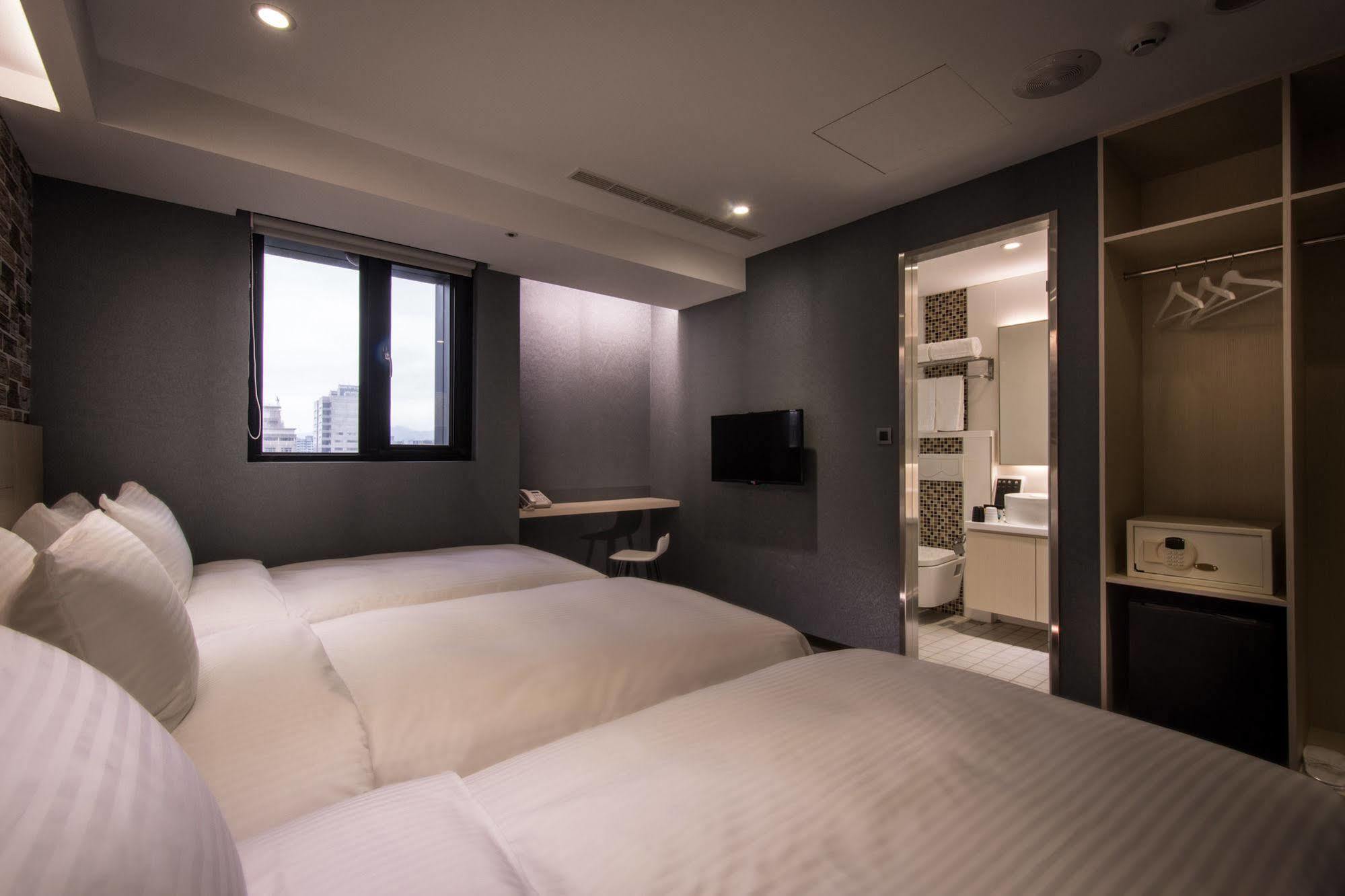 Yi Su Hotel-Taipei Ningxia 3*