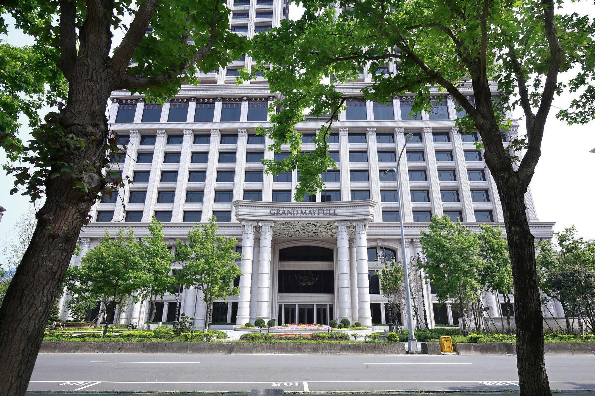 Grand Mayfull Hotel 5*