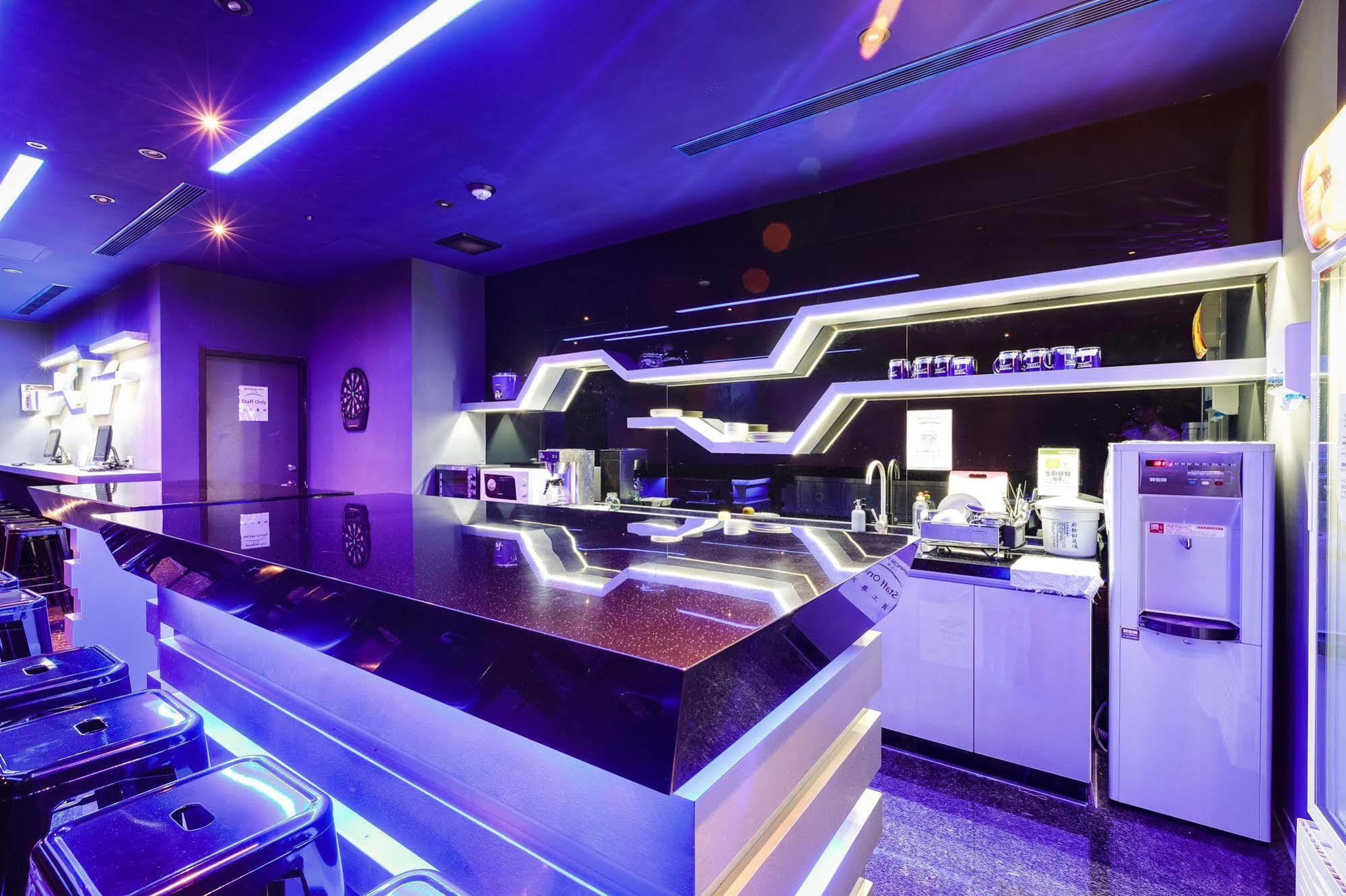 Space Xinyi Asrama *